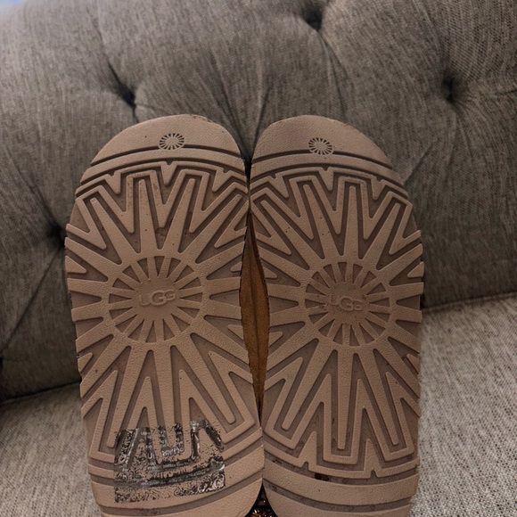 Ugg Women's Tazz platform slippers size 6 - Picture 7 of 7